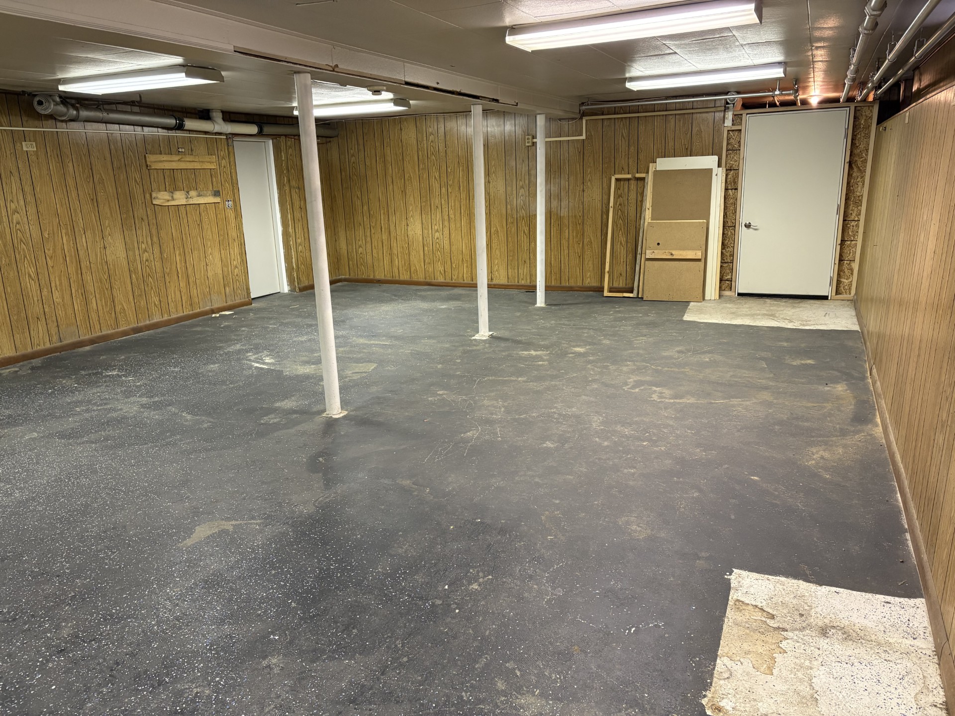 339 Main Street - Basement Storage